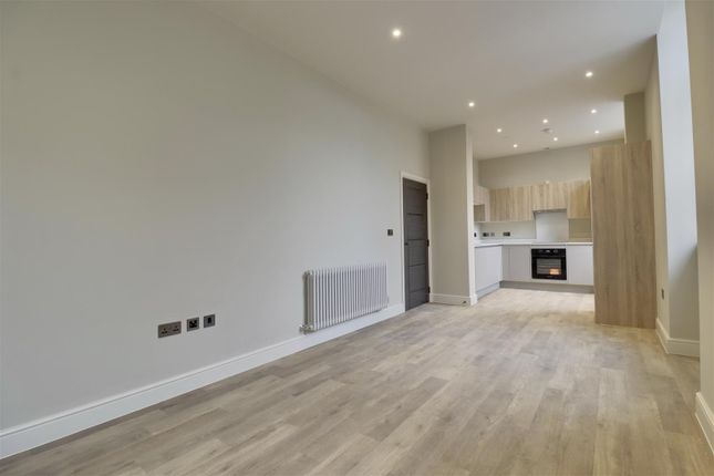 Apartment 11, Jasmine Place, Elm Gardens, Southsea photo 2