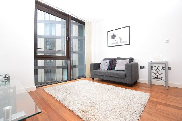 Apt 32, Sheffield photo 4