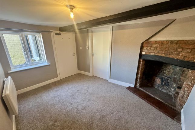 7, Court Lane, Newent photo 2