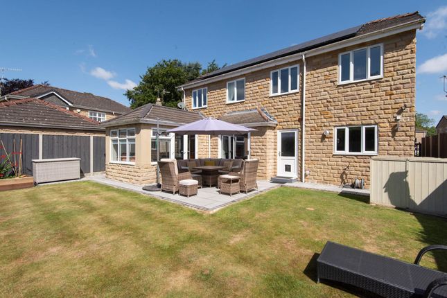 53 Oakfield Avenue, Chesterfield photo 3
