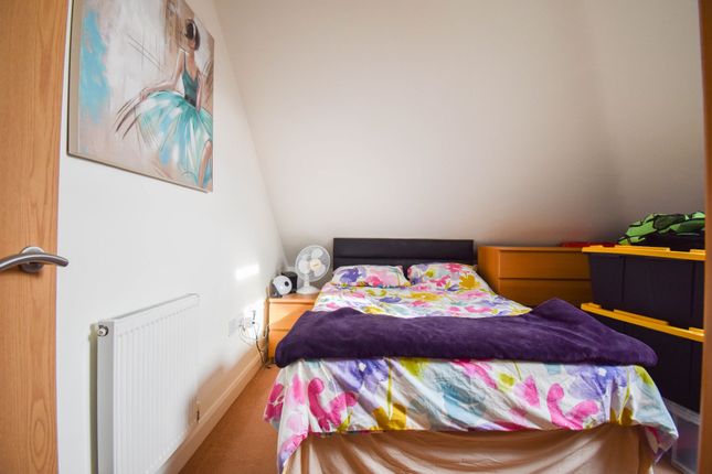 Flat for sale in Checkland Road, Thurmaston, Leicester