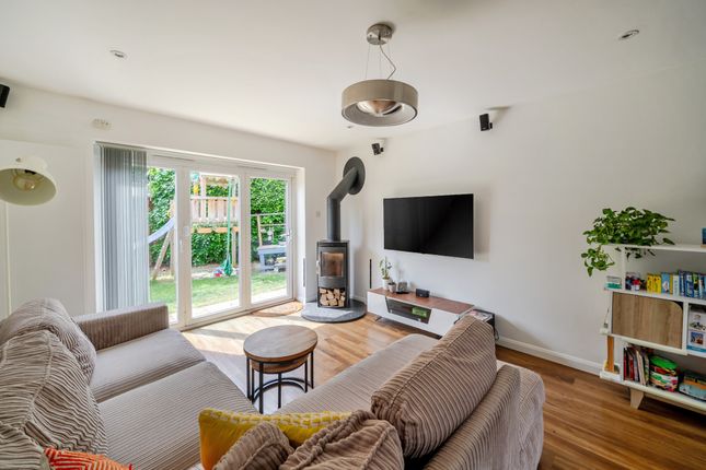 41, Park Crescent, Sunningdale photo 3