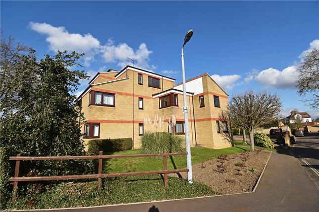 Flat to rent in Beaulands Close, Cambridge