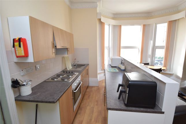 Flat 1, 6, Marlborough Terrace, East Riding of Yorkshire photo 3