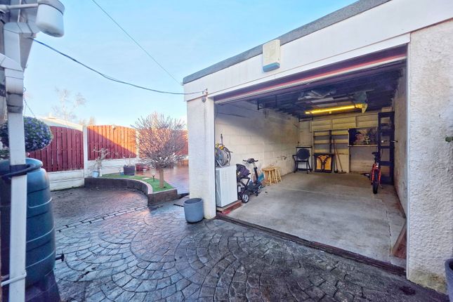 57, Sidcop Road, Barnsley photo 4