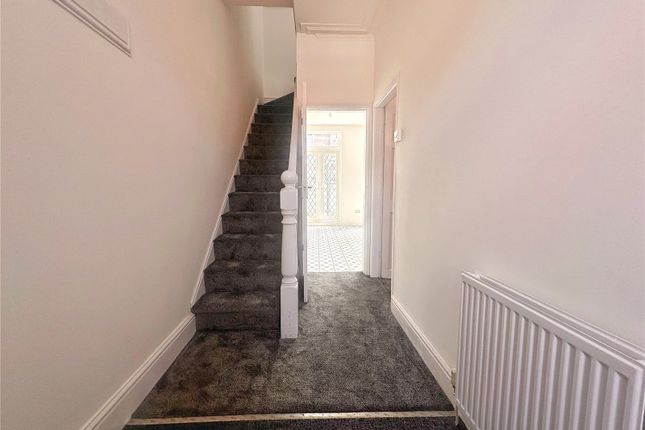 15, Leegrange Road, Manchester photo 3