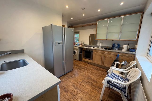 148a, Station Road, London photo 3