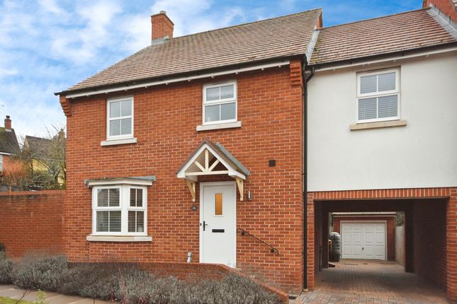 Link-detached house for sale in Williams Drive, Braintree