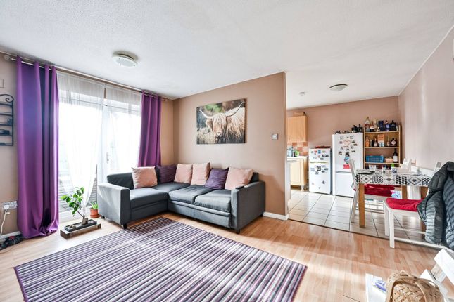Thumbnail Bungalow for sale in Birch Close E16, Canning Town, London,