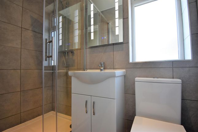 40, Dawlish Drive, Ruislip photo 4