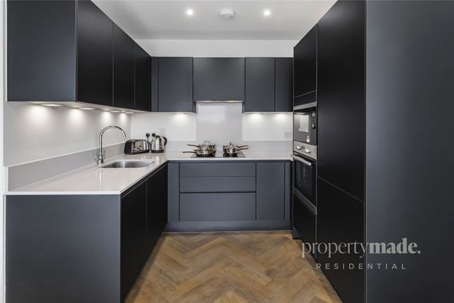 Flat 13, Rossi House,, 1 Medawar Drive, London photo 2