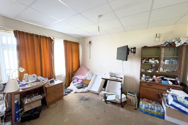 Flat 22, Norkeed Court, Cleveleys photo 2