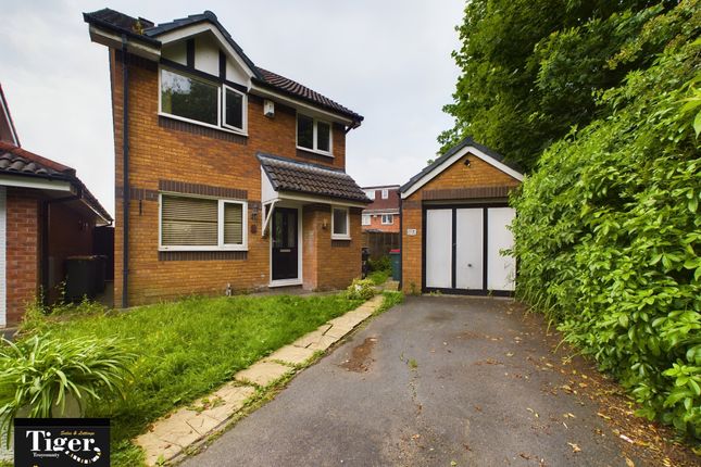 Thumbnail Detached house for sale in Rowberrow Close, Fulwood, Preston