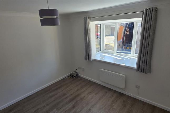 6, Grosvenor Gardens, St Neots photo 4