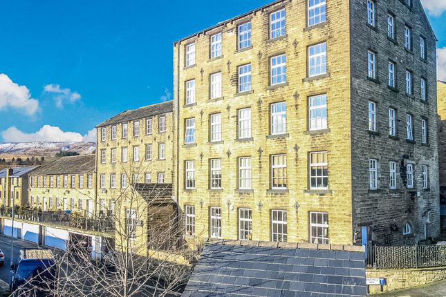 2 bed flat for sale in Upper Sunny Bank Mews, Meltham, Holmfirth HD9
