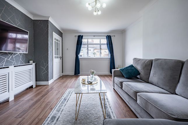 8 Tobermory Road, Rutherglen, Glasgow photo 4