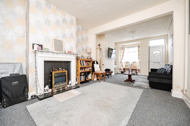 4, Rough Hay Road, Wednesbury photo 3