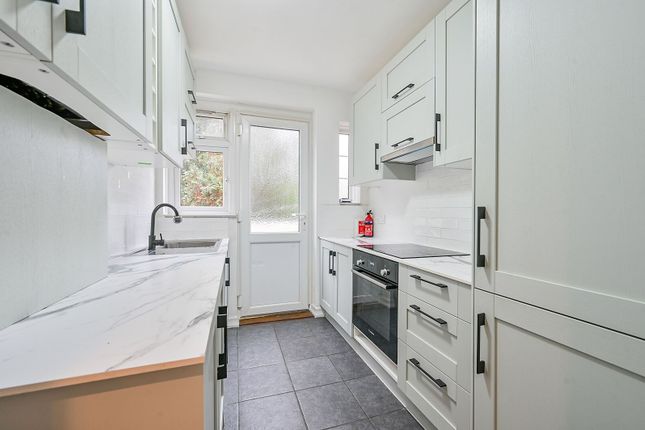 Twyford Avenue, Acton photo 2