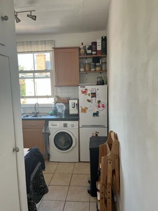 Thumbnail Flat to rent in Clarendon Road, Colliers Wood, London