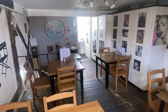 Thumbnail Restaurant/cafe for sale in Cafe &amp; Sandwich Bars YO1, North Yorkshire