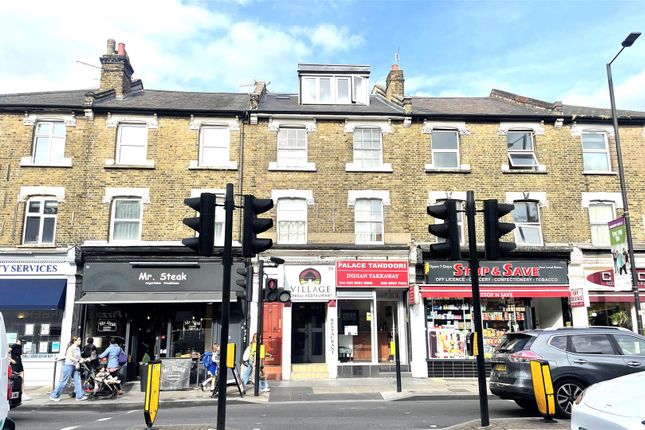 Restaurant/cafe to let in Fulham Palace Road, London