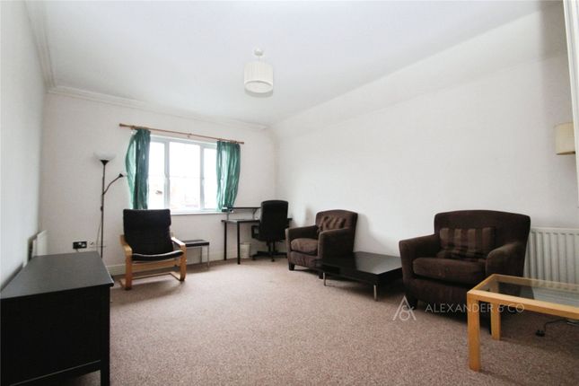 22 Coopers Wharf, Ford Street, Buckinghamshire photo 2