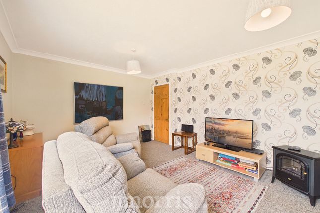 12 Masefield Drive Priory Park, Haverfordwest photo 3