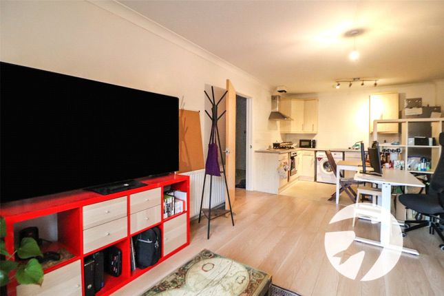 Flat 23 Wharf House,, West Street, Erith photo 4
