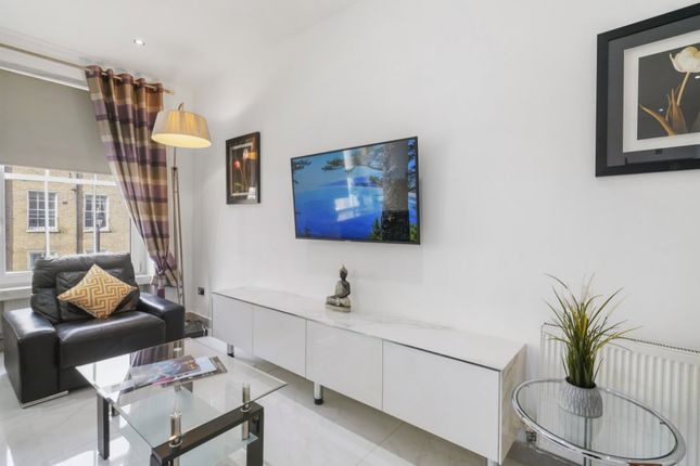 Flat 8, 91, Gloucester Place, London photo 4