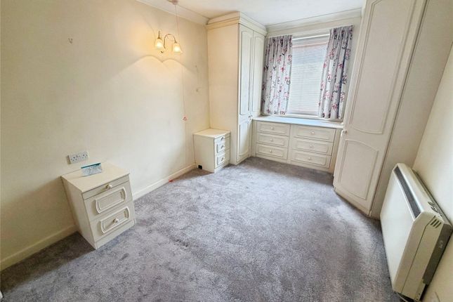 38, Hengist Court, Maidstone photo 4