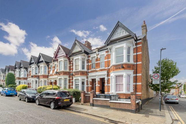 Flat for sale in Sellons Avenue, London