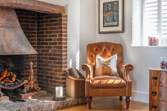 White House Farm, Fullers Hill, Hyde Heath, Amersham photo 4