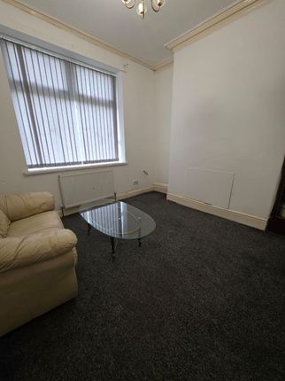 10 Tennis Street, Burnley photo 3