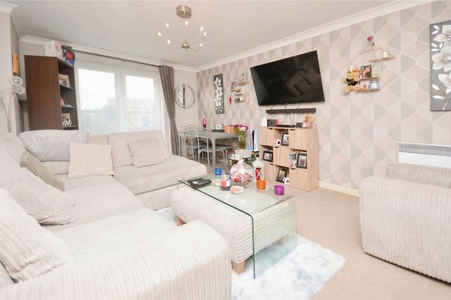 Flat for sale in Viridian Square, Aylesbury