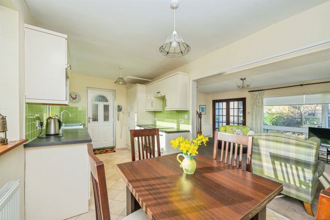 5, Hillside Road, Derby photo 2