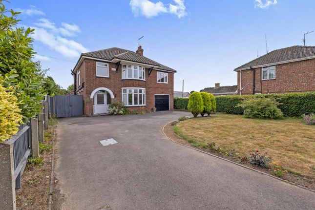 Thumbnail Detached house for sale in Broad Lane, Spalding