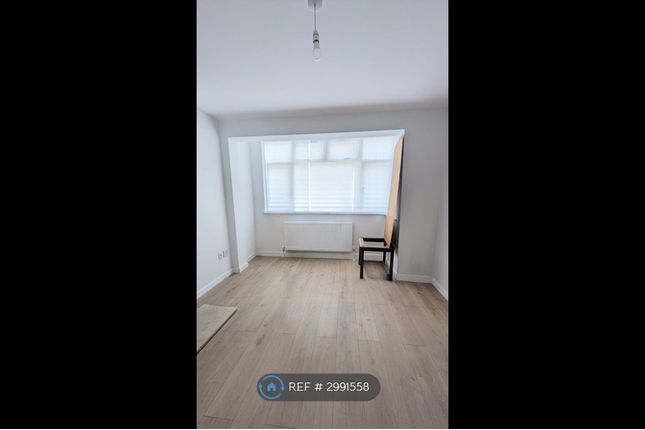 Galpins Road, Thornton Heath photo 5