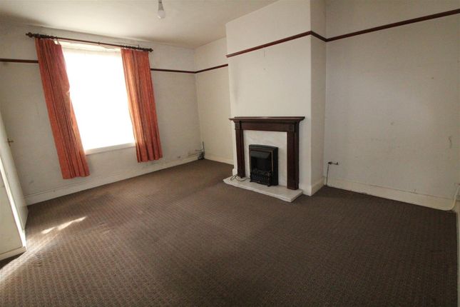 45, Huddersfield Road, Birstall photo 2