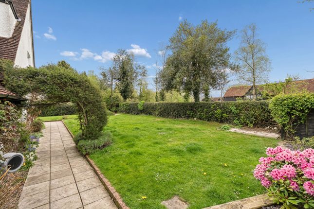 1 Church Farm Cottages, Great Missenden photo 4
