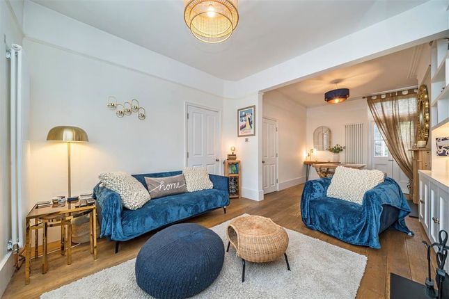 10, Hopedale Road, London photo 3