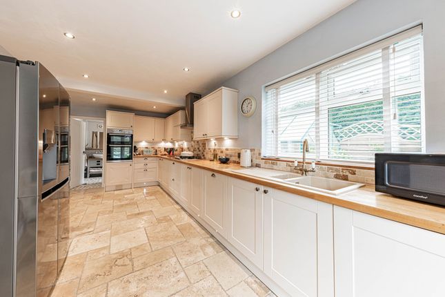 2 Woodside Cottages Dunkirk Road North, Faversham photo 3