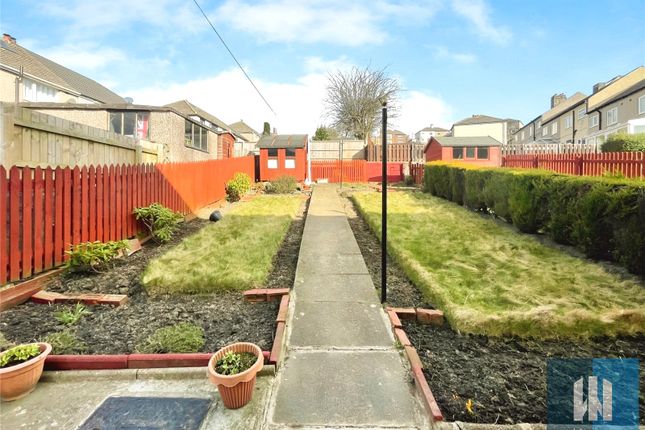 1, Friendly Avenue, Sowerby Bridge photo 3