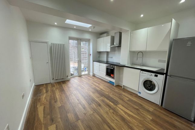 Terraced house to rent in Reform Row, Tottenham