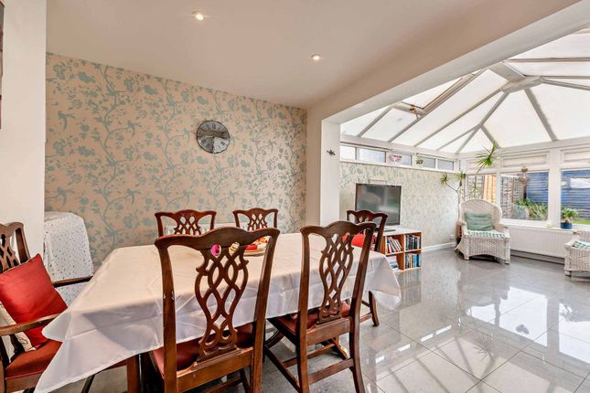 End terrace house for sale in Greenstede Avenue, East Grinstead