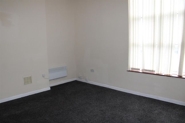 Terraced house to rent in Beeches Road, West Bromwich