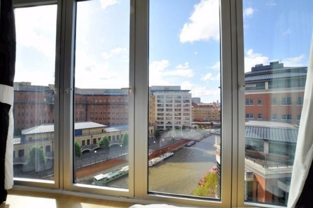 33 The Eye Glass Wharf, Bristol photo 2