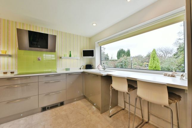 12, Pennine Road, Stockport photo 3