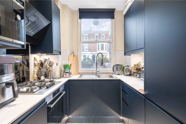 Flat 2, 49, Onslow Gardens, London photo 4