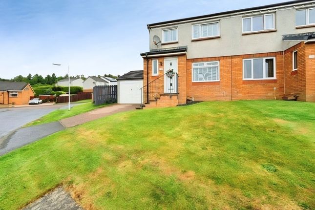 28 Scaraben Crescent, Glenrothes photo 2