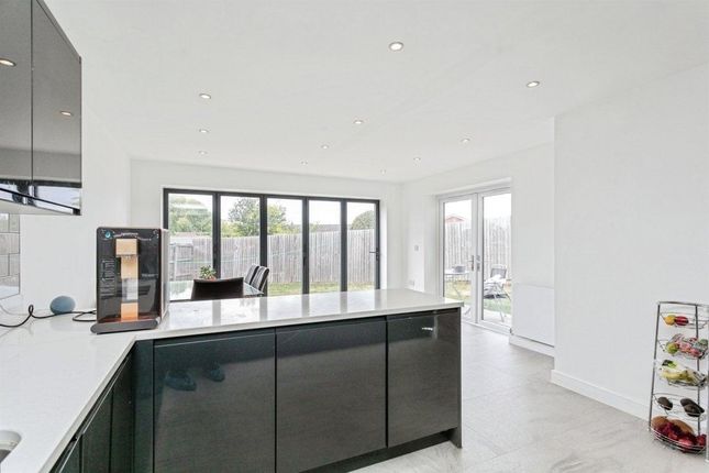 4A, Schorne Lane, Buckingham photo 3